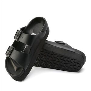 NIB Birkenstock Platform Arizona